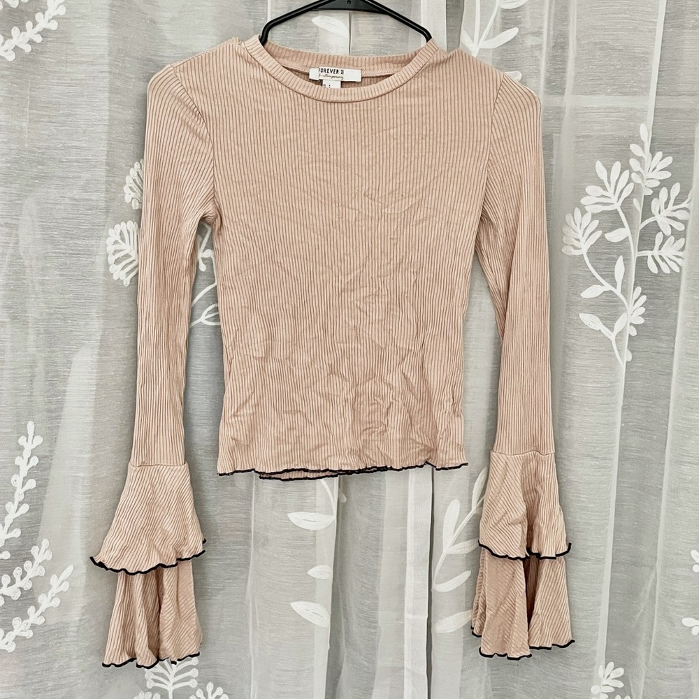 Pink ruffle top💗